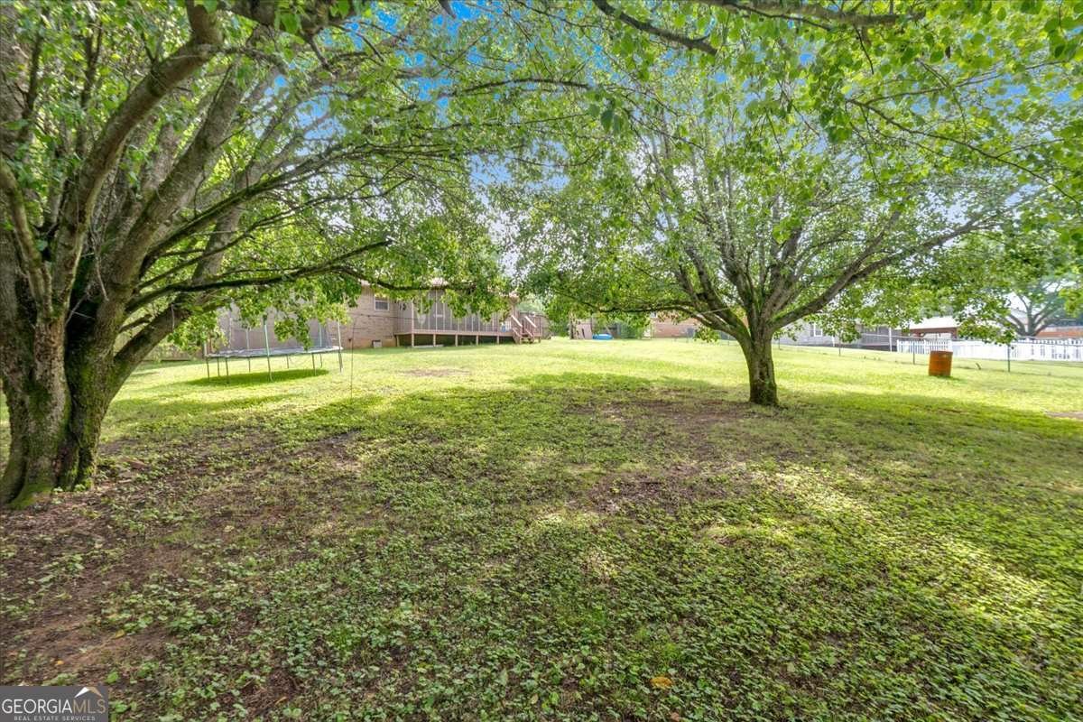 1277 Abrams Road Silver Creek - 24