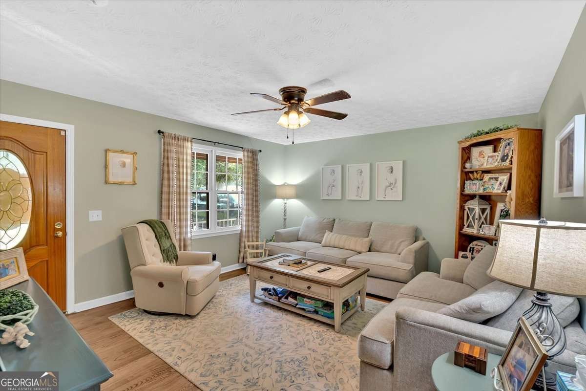 1277 Abrams Road Silver Creek - 3