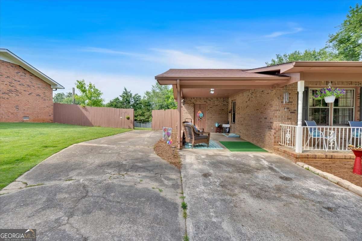 1277 Abrams Road Silver Creek - 8
