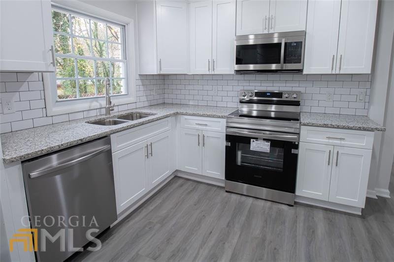 3893 Bonnie Lane Atlanta - 27