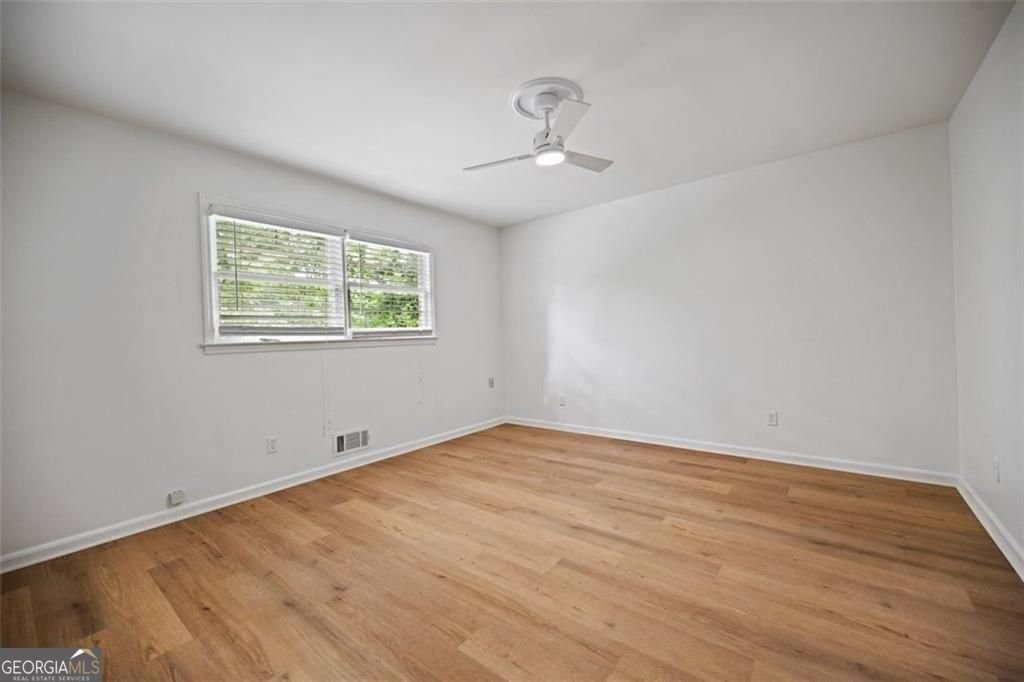 3332 Saint John Drive East Point - 24