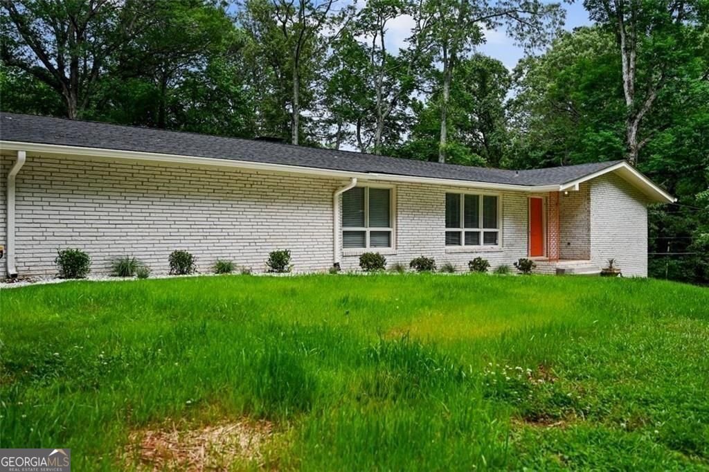 3332 Saint John Drive East Point - 35