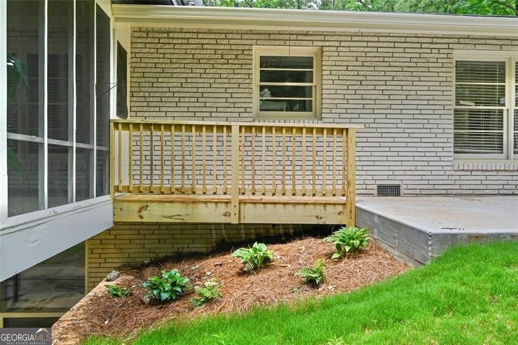 3332 Saint John Drive East Point - 37