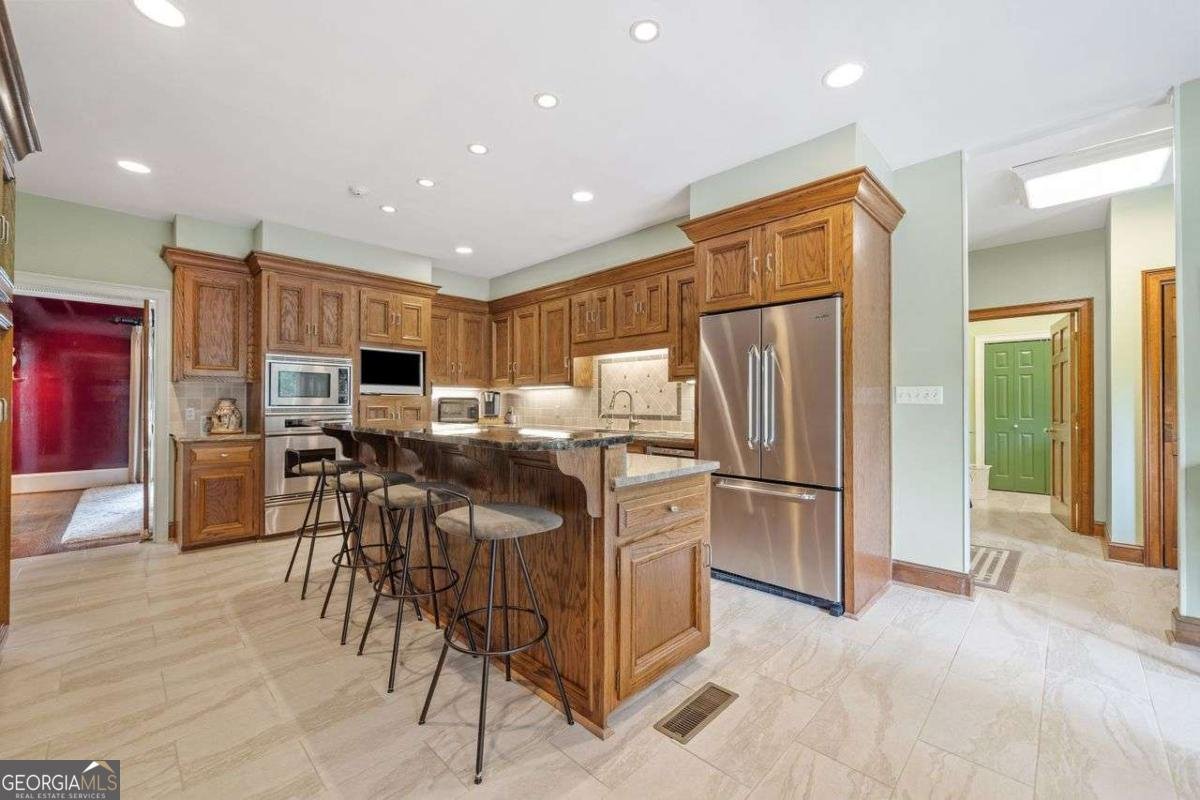 550 Atlanta Country Club Drive Marietta - 29