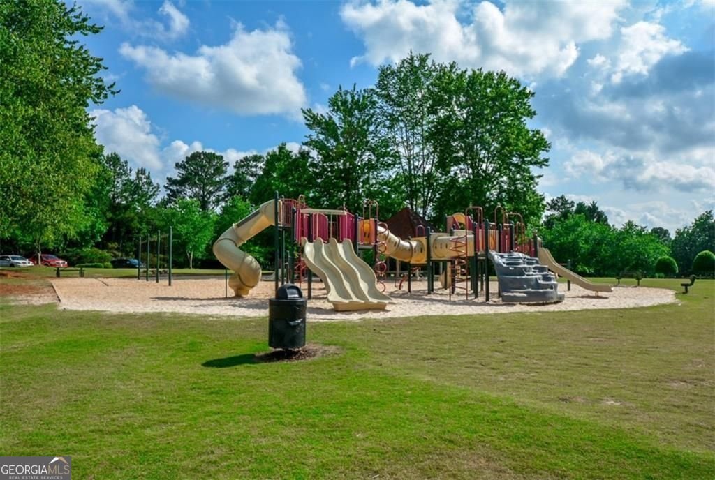 1801 Summerview Court Woodstock - 55