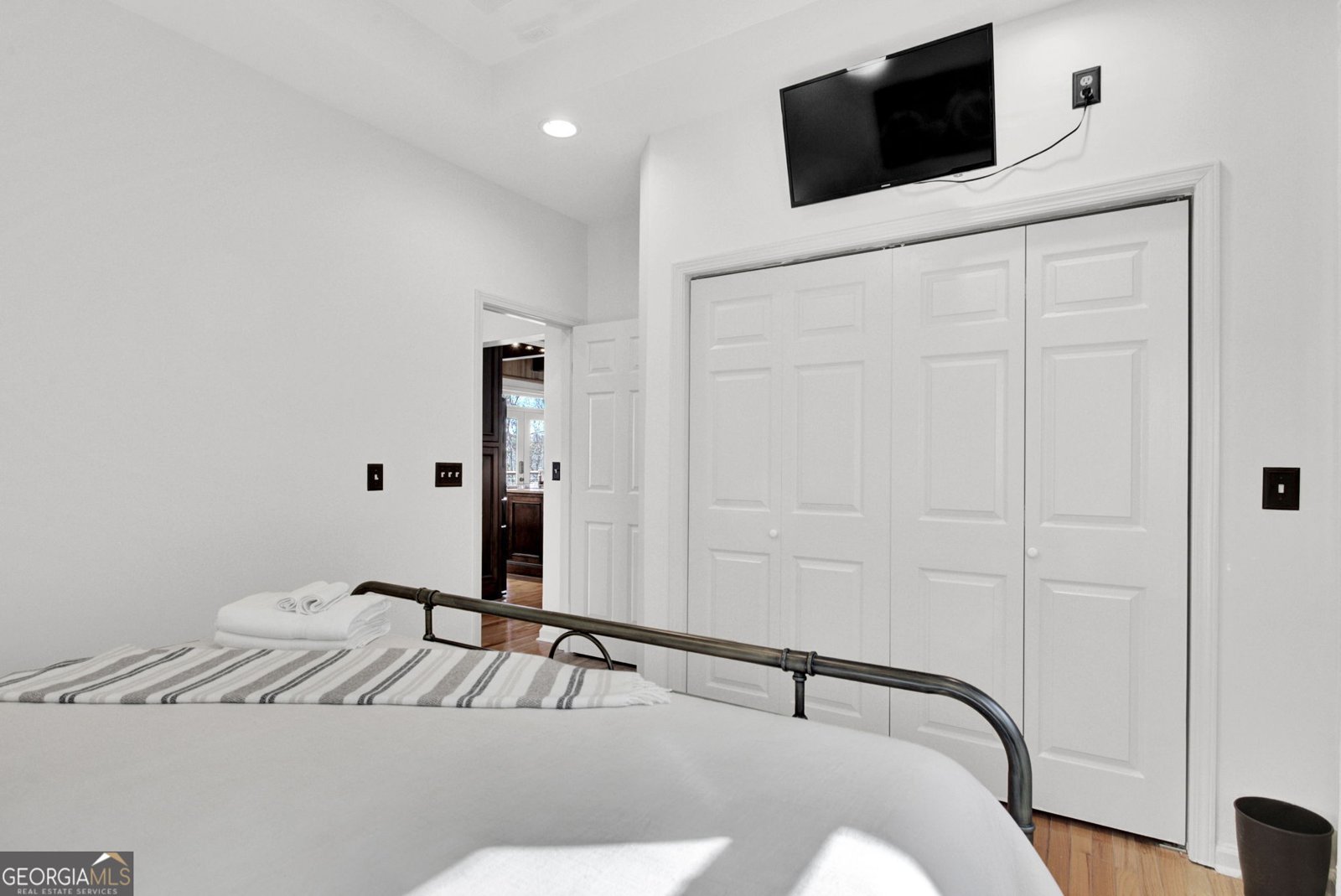 534 Friedrick Road Cleveland - 30
