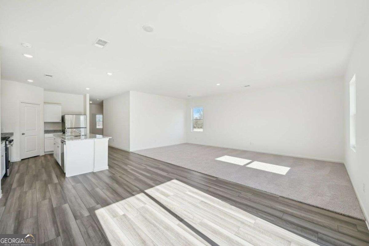41 Bandimere Parkway Dallas - 7
