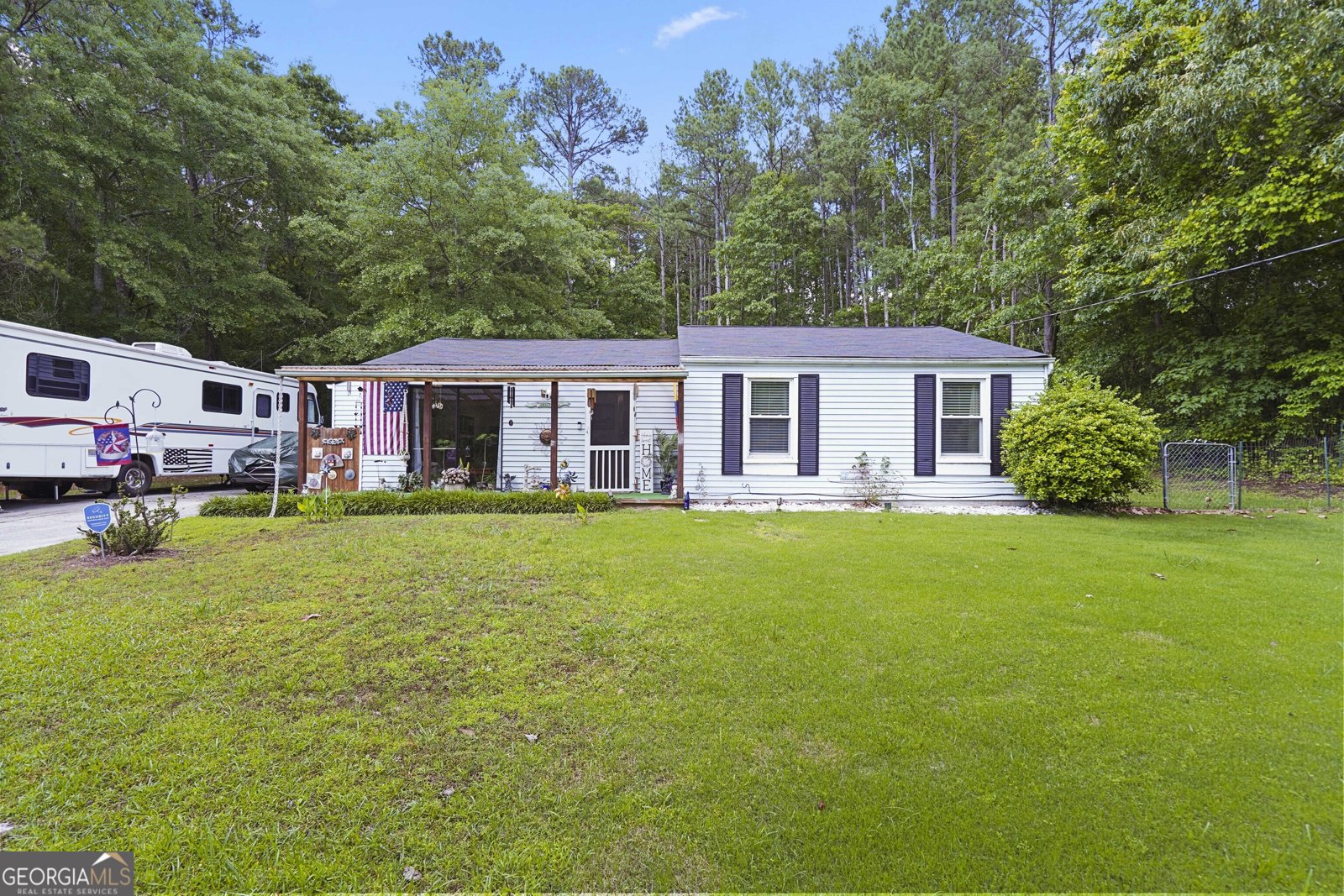 3184 Newcastle Way Snellville - 1