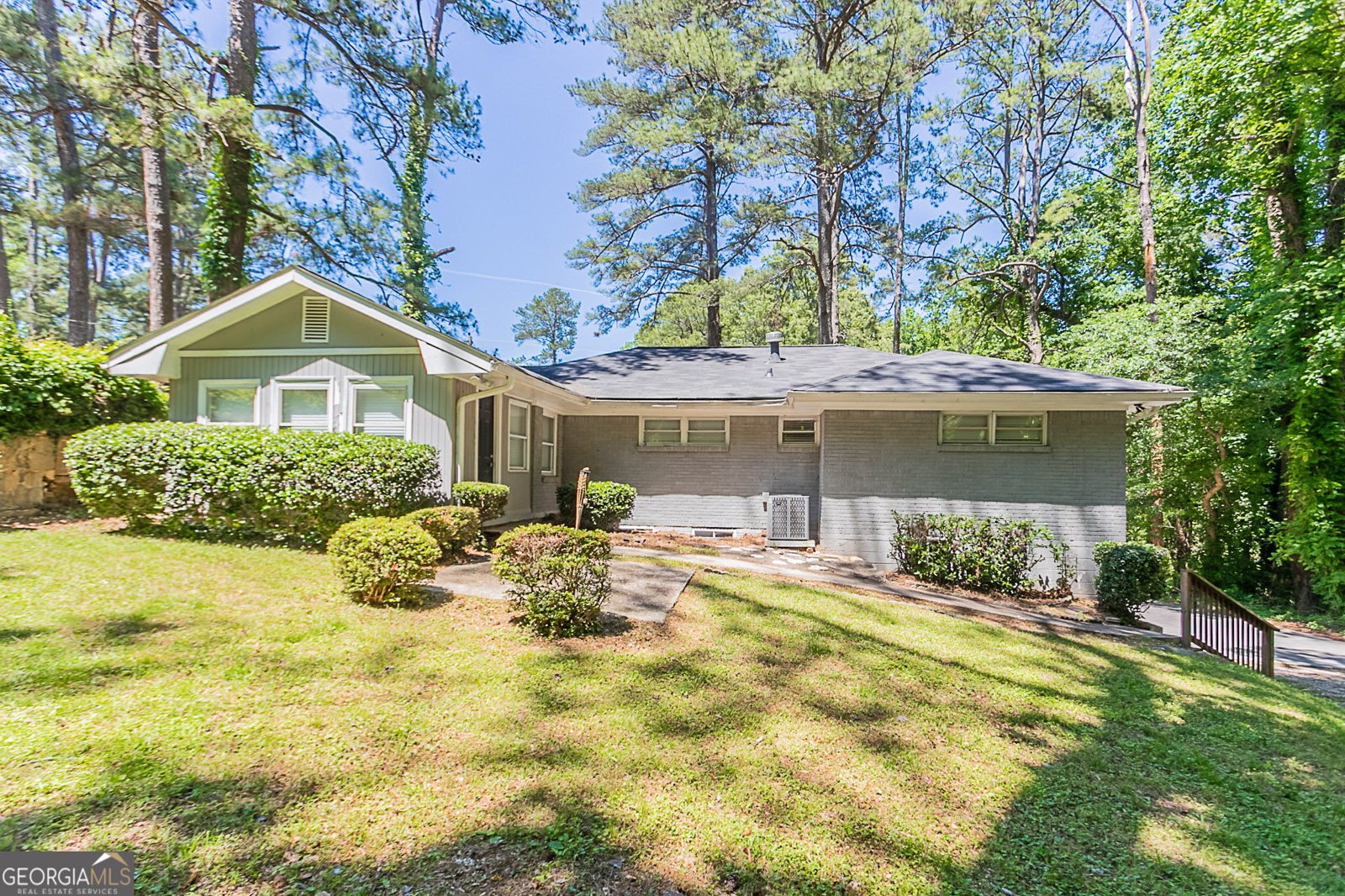 2755 Rockcliff Road Atlanta - 32