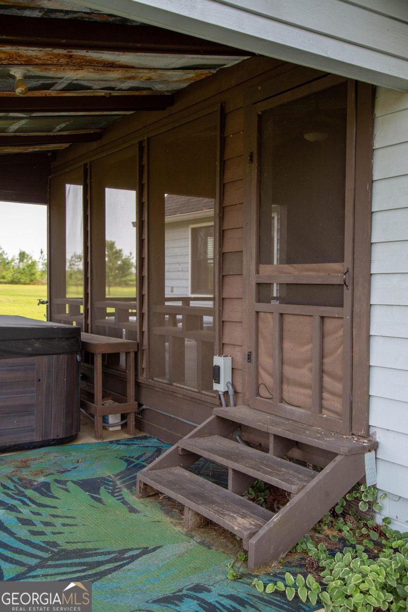 5407 Us Hwy 221 Uvalda - 32