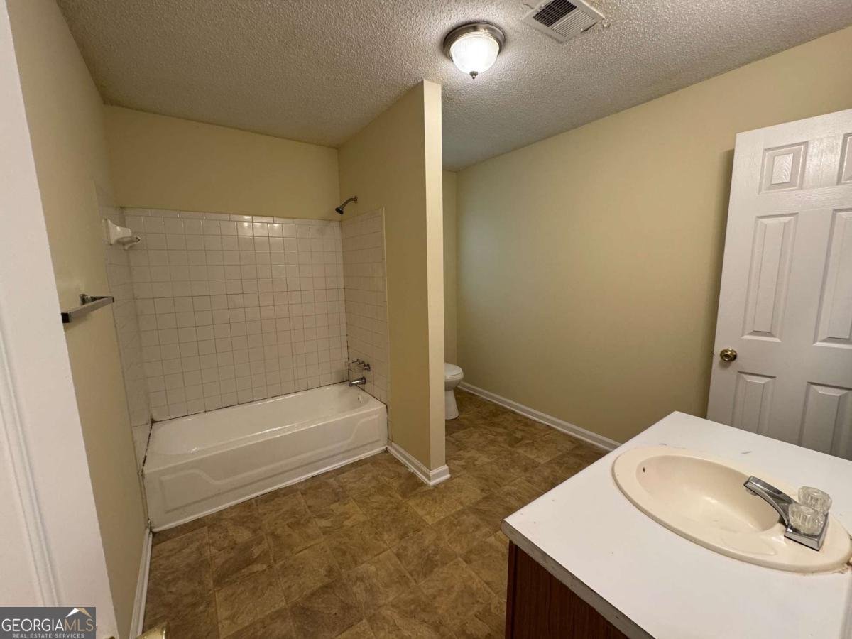 1050 Redan Trace Stone Mountain - 13