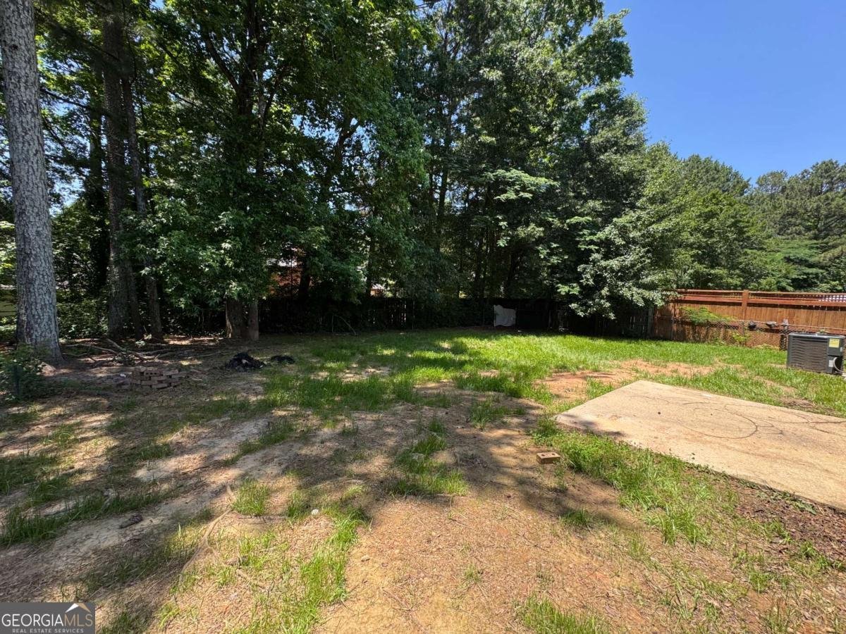 1050 Redan Trace Stone Mountain - 14