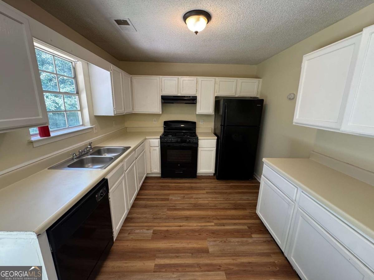 1050 Redan Trace Stone Mountain - 4