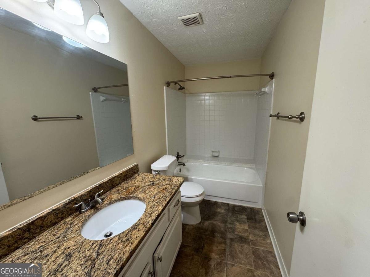 120 Squirrel Way Atlanta - 28