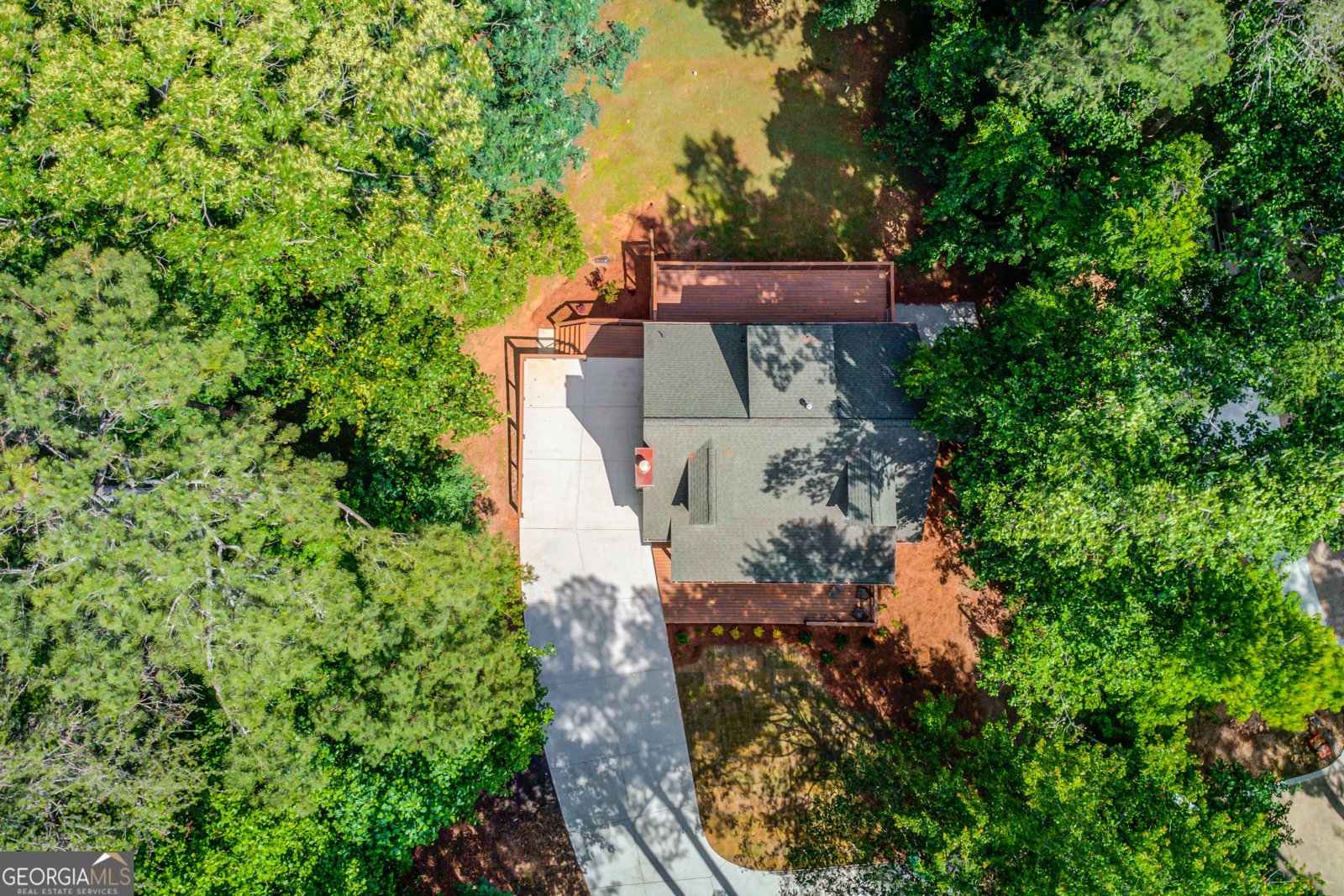 5345 5345 PILGRIM POINT Road Cumming - 46