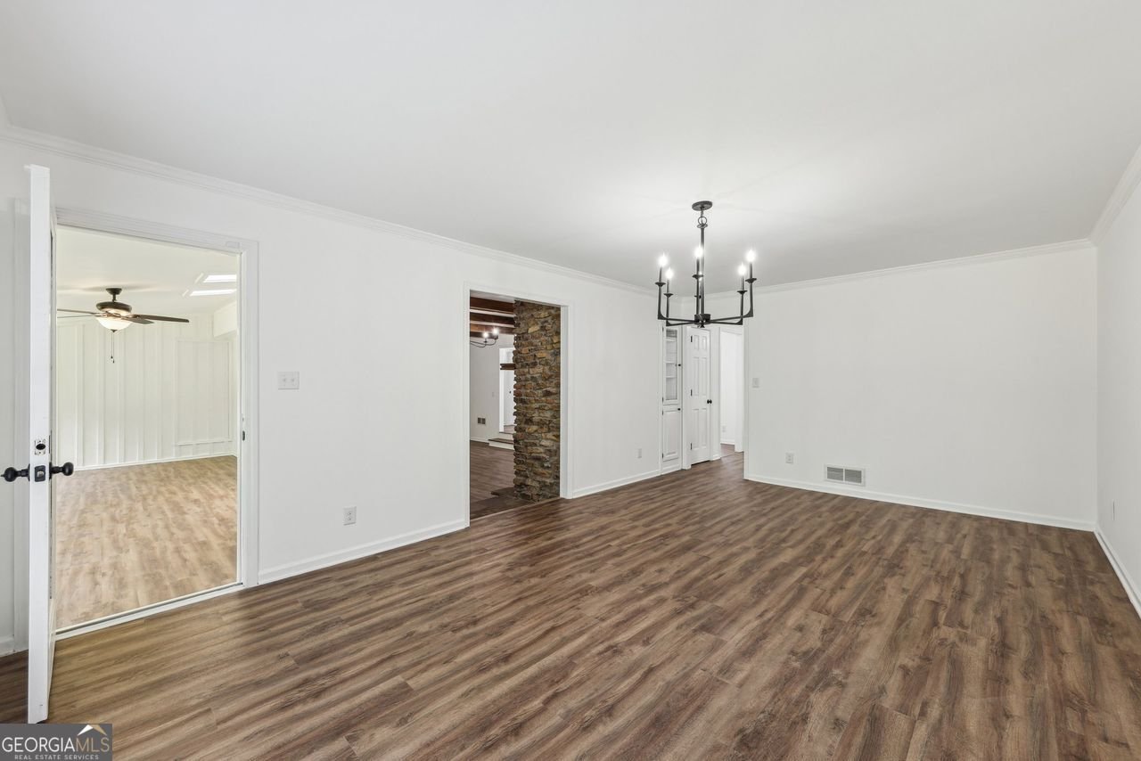 2725 GLENDALE Drive Conyers - 21