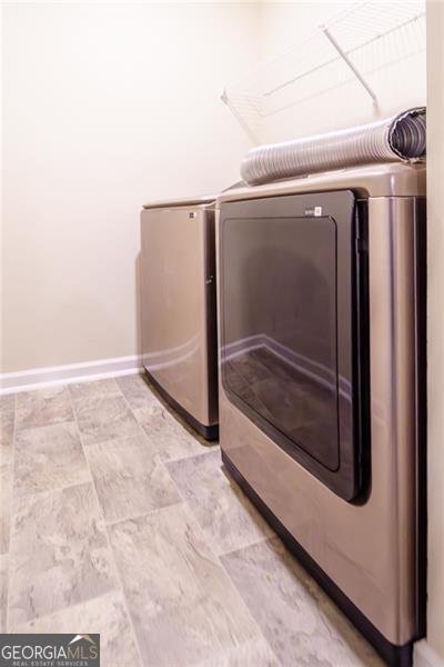 4420 MERRIGOLD Way Fairburn - 44
