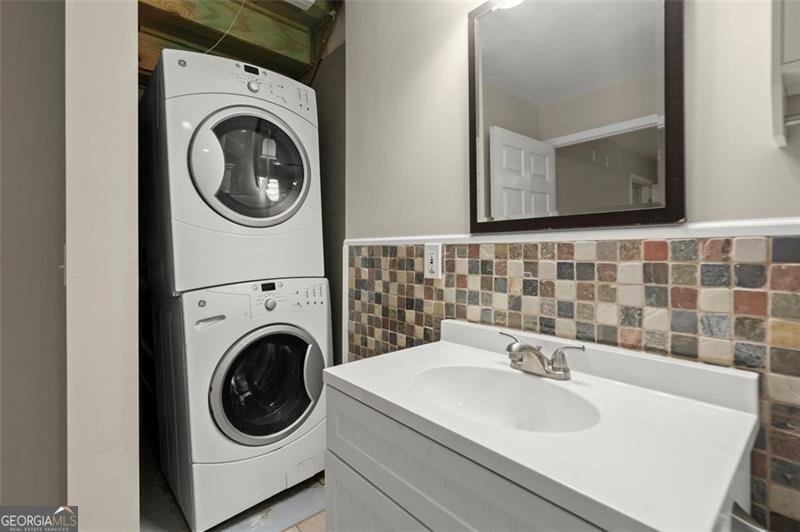 212 Ranier Court Canton - 43