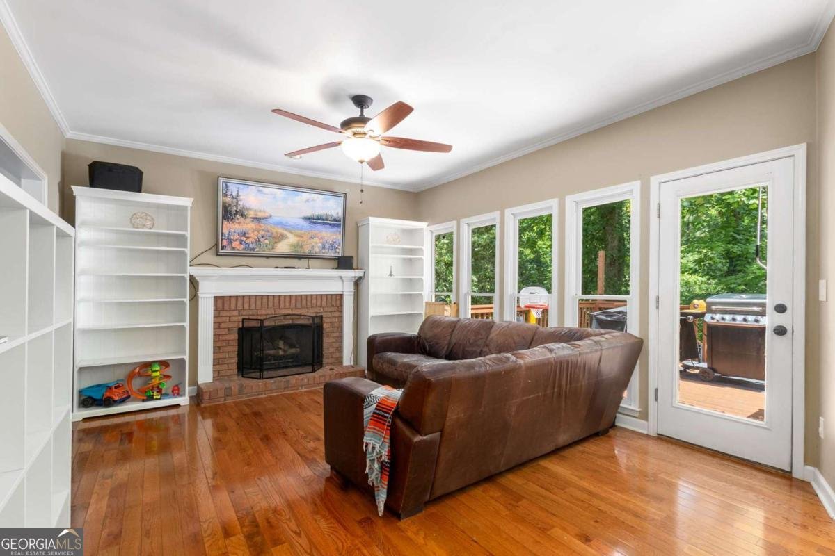 1019 Legacy Walk Woodstock - 12