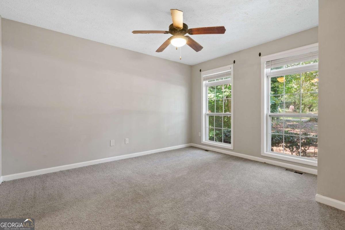 1333 LAURA Lane Austell - 13