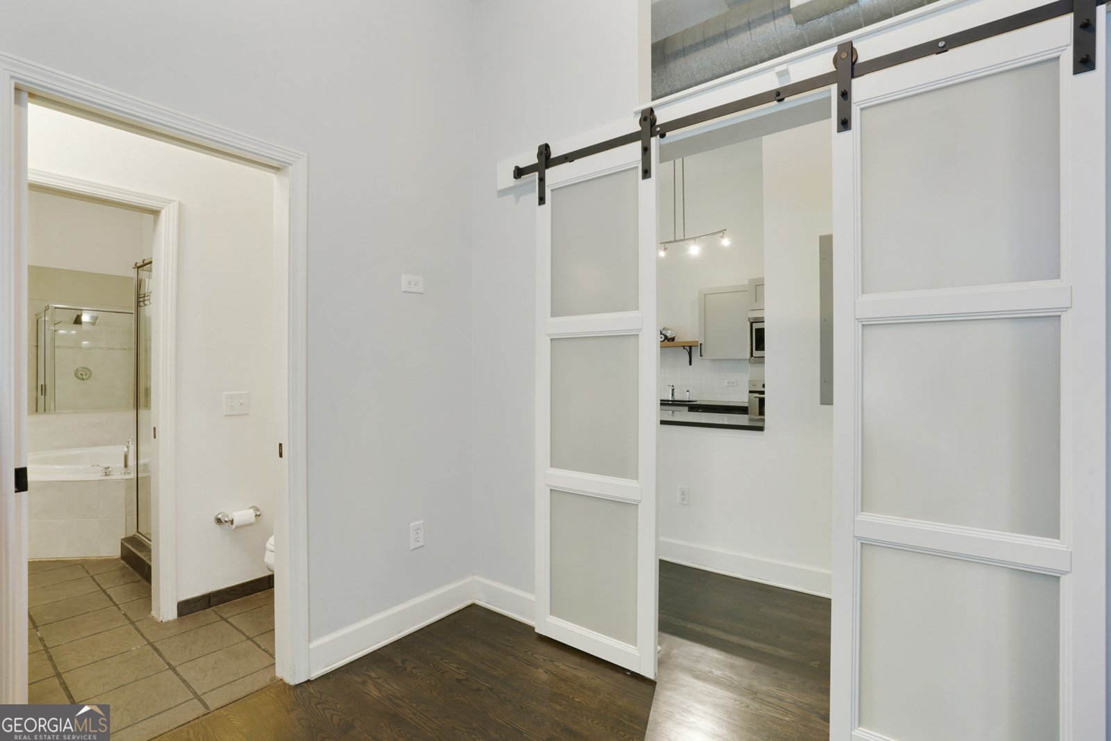 3820 Roswell Road Atlanta - 14