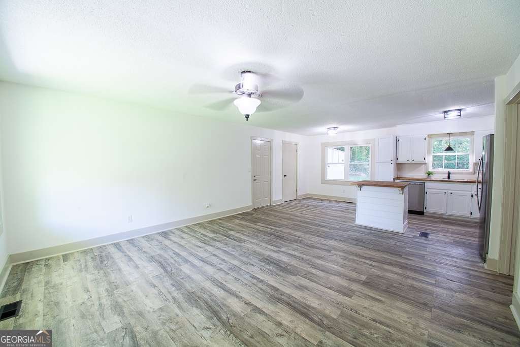 178 Wayne Street Calhoun - 11