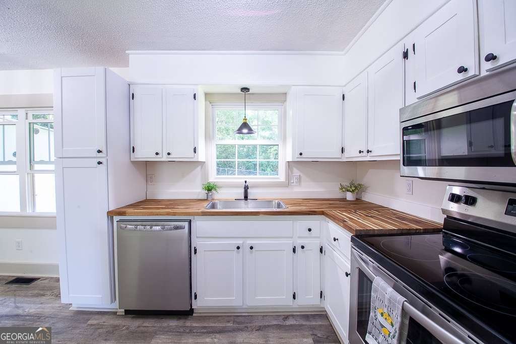 178 Wayne Street Calhoun - 16
