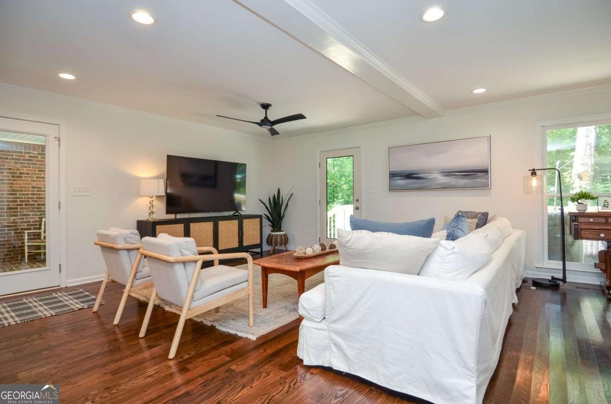 1216 Oleander Drive Lilburn - 10