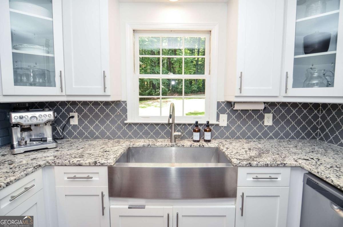 1216 Oleander Drive Lilburn - 14