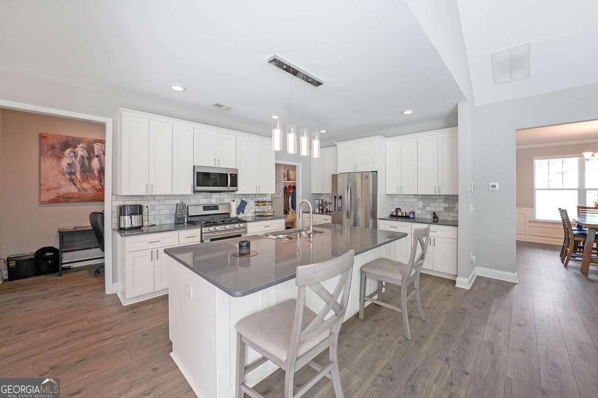 686 Stark Street Lawrenceville - 9