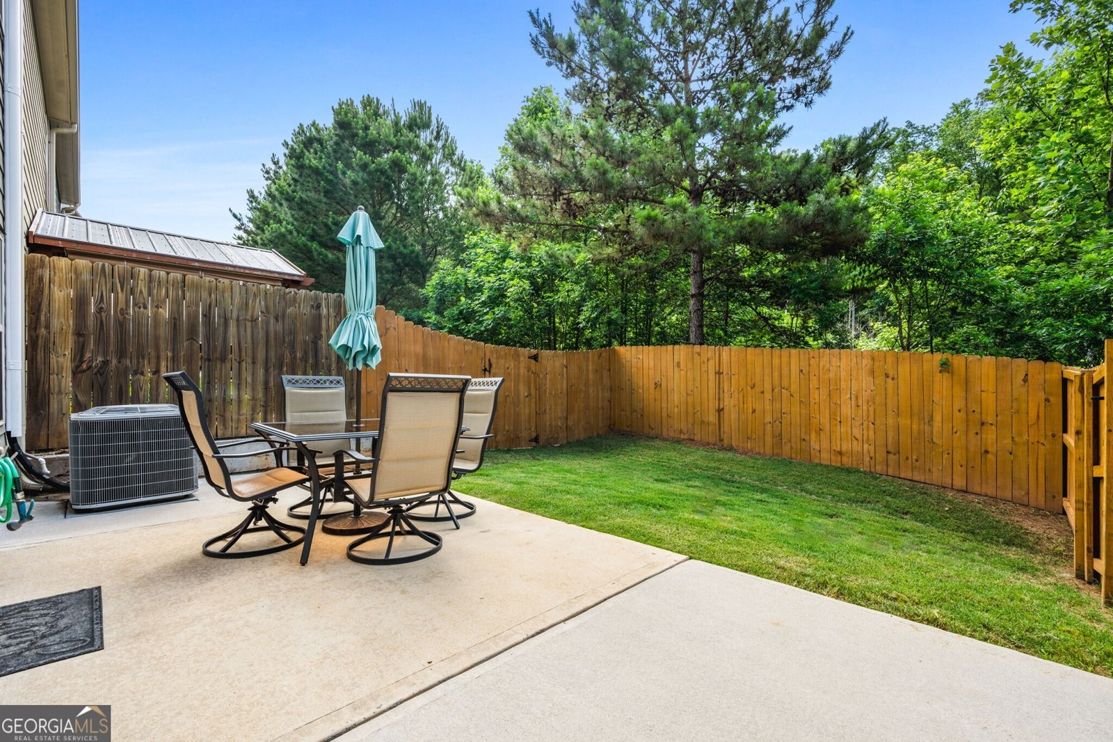 881 Ash Street Canton - 5