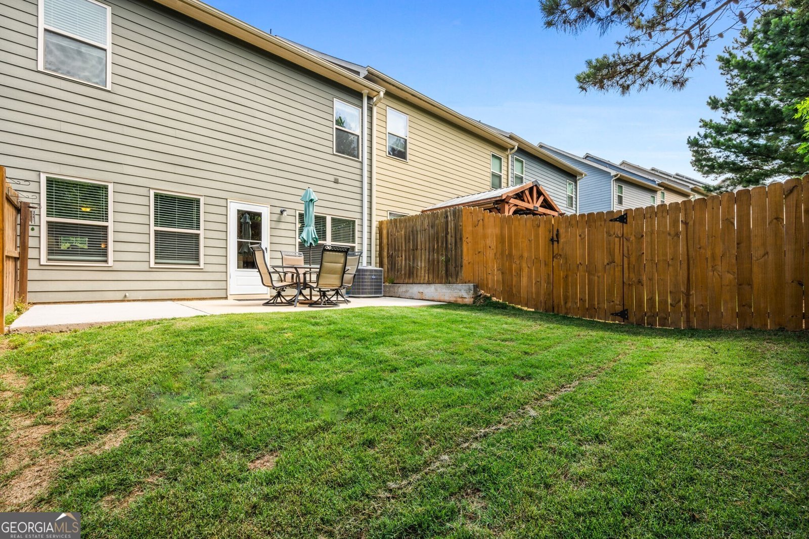 881 Ash Street Canton - 7