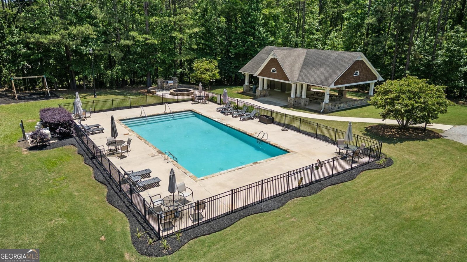 193 Stonegate Trail Carrollton - 75