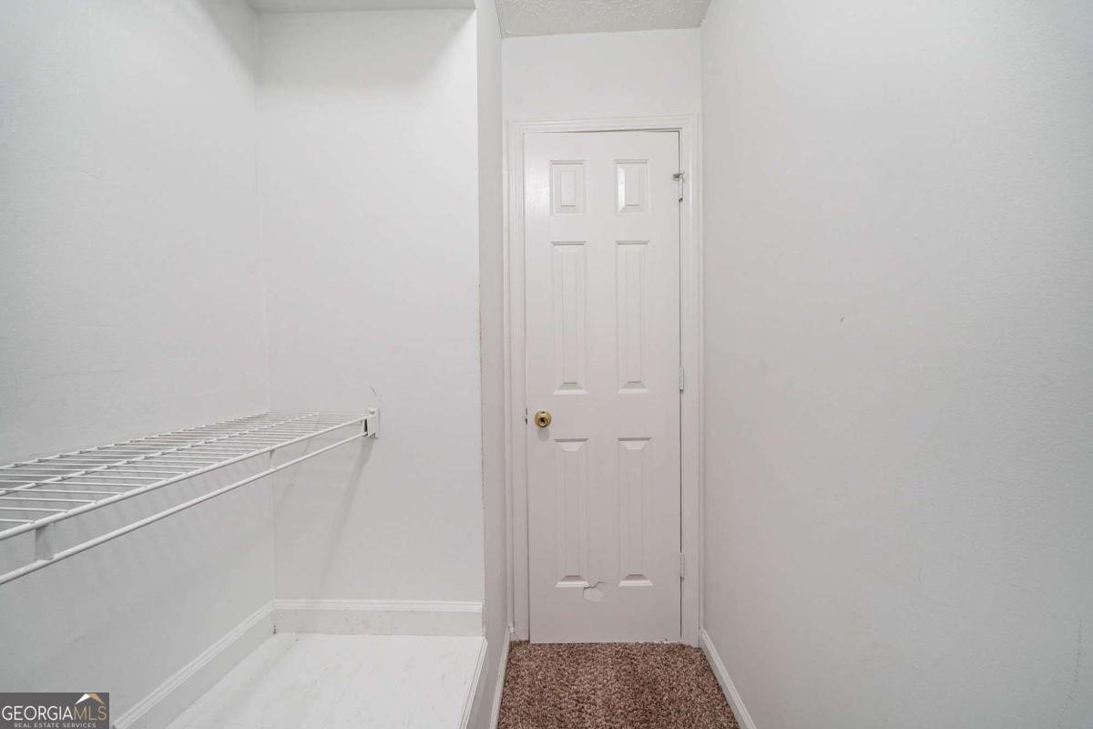 3283 Sugar Creek Falls Avenue Atlanta - 16