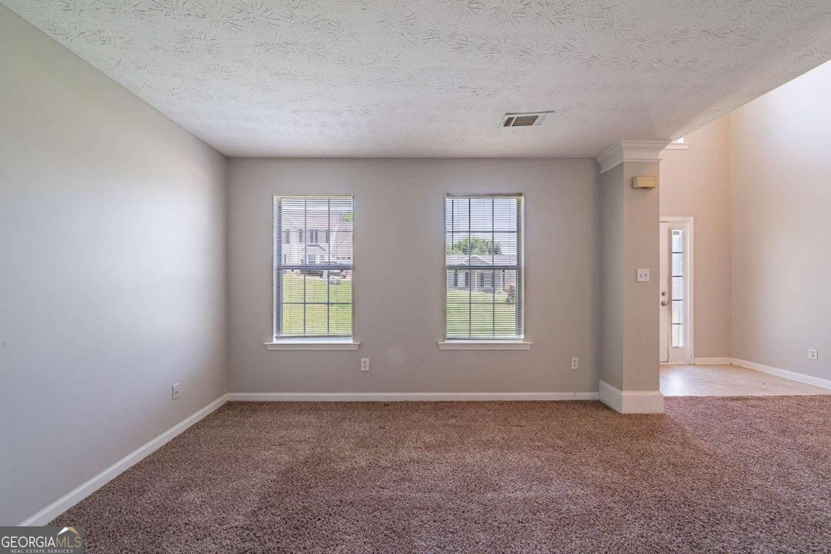 3283 Sugar Creek Falls Avenue Atlanta - 24