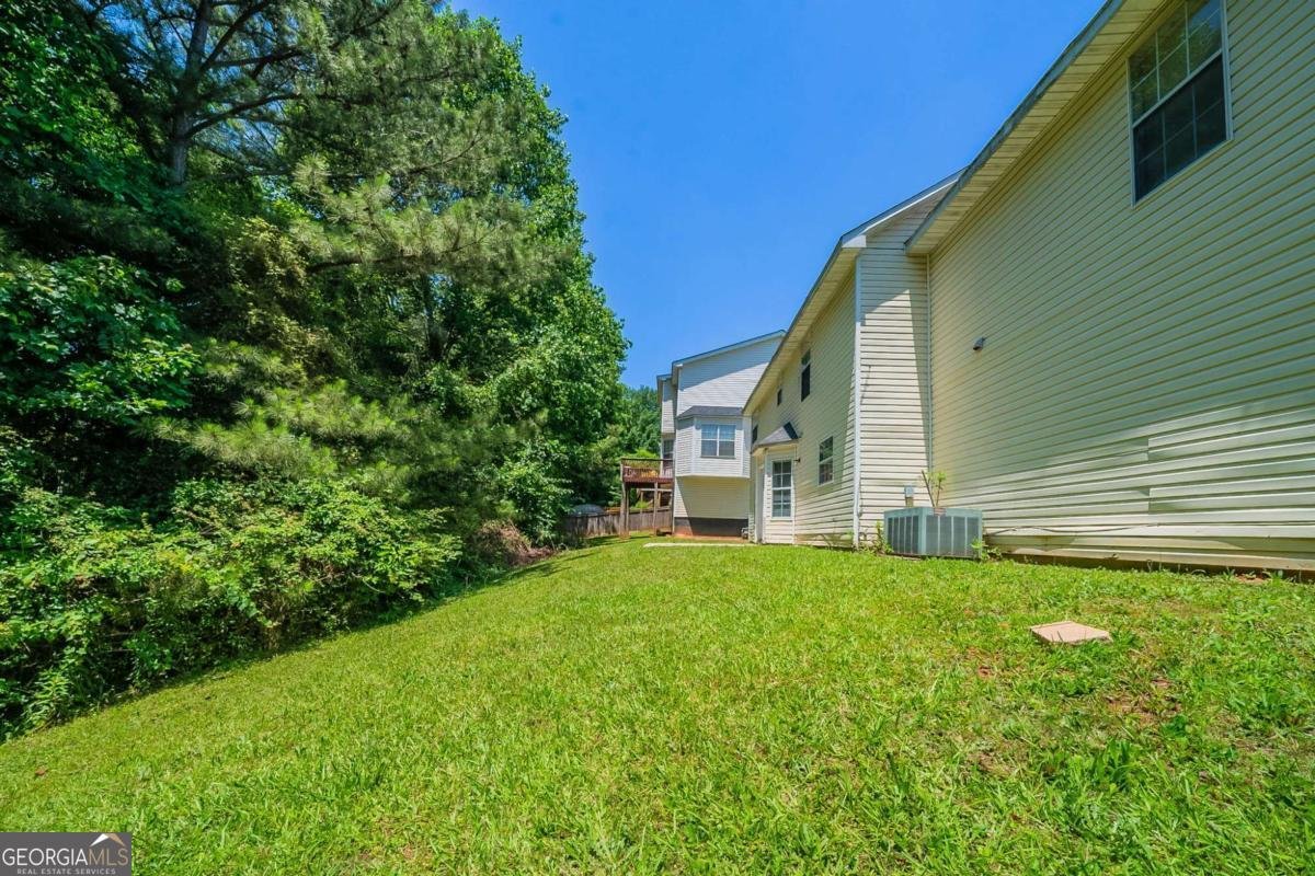 3283 Sugar Creek Falls Avenue Atlanta - 8