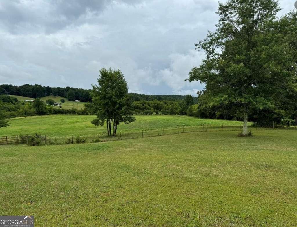 526 Spring Place Road White - 32