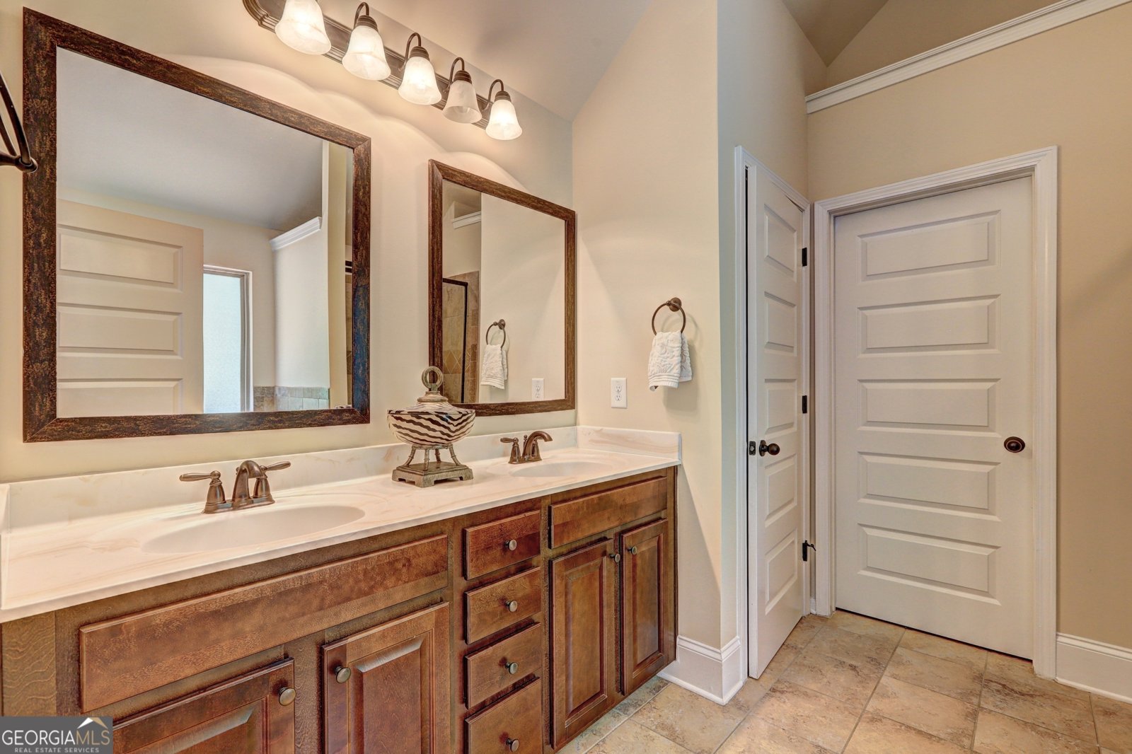 2360 Braunsroth Lane Hampton - 13