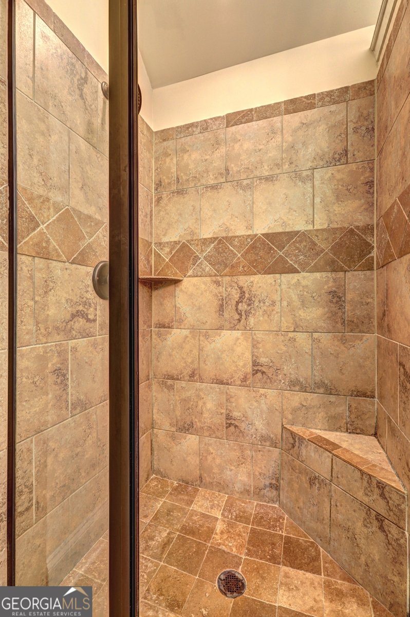 2360 Braunsroth Lane Hampton - 15