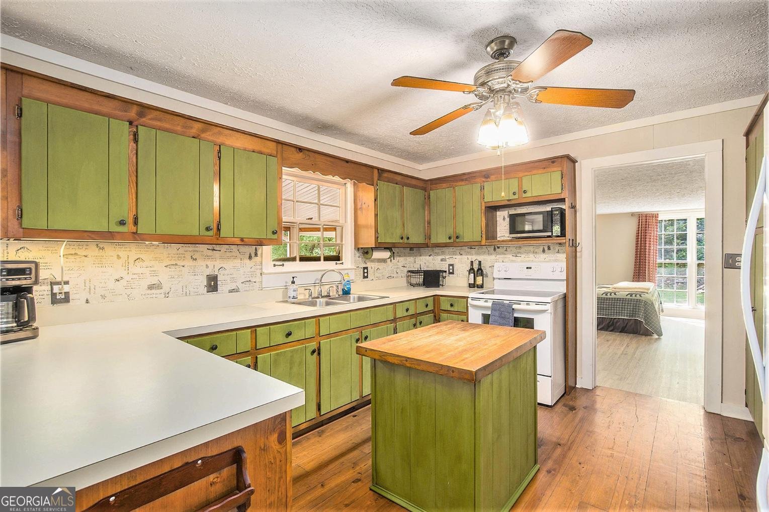 345 Davis Road Fairmount - 12