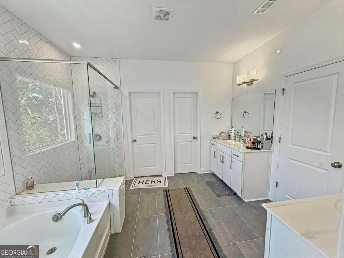 150 Holden Way Woodstock - 25