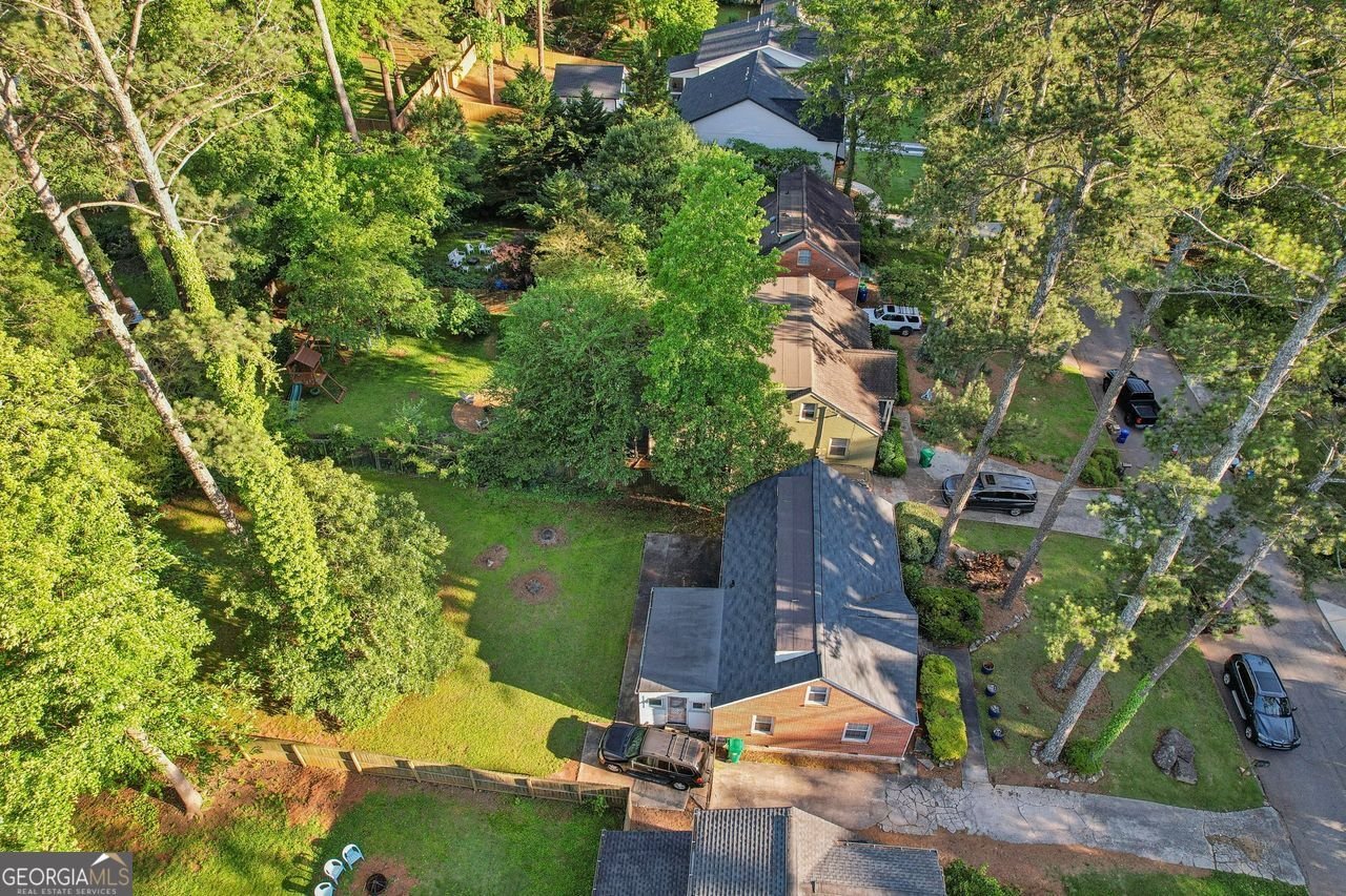 1521 DEERWOOD Drive Decatur - 13