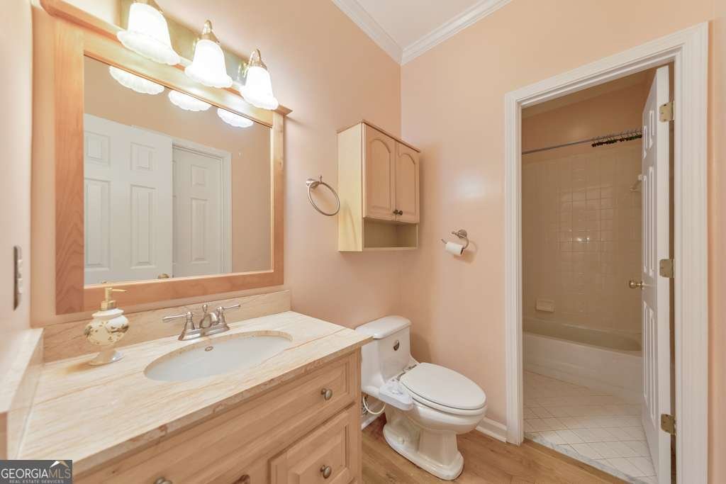 915 Chipley Court Marietta - 2