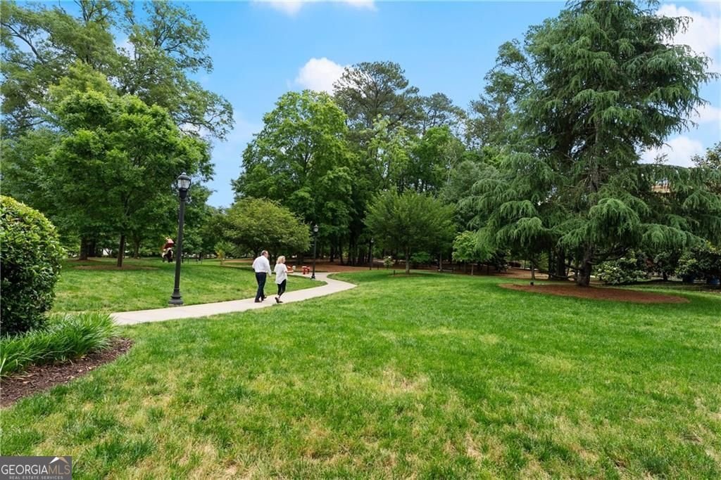 2100 Willshire Glen Alpharetta - 36