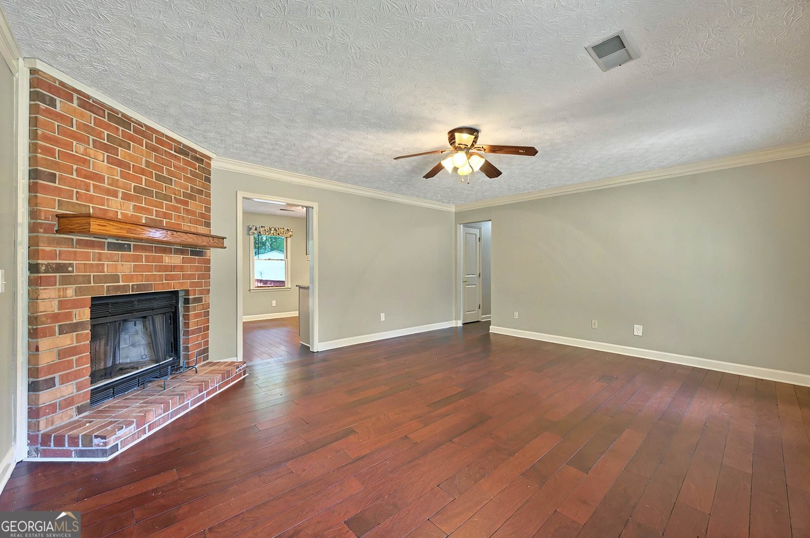 299 Fieldview Drive Auburn - 8