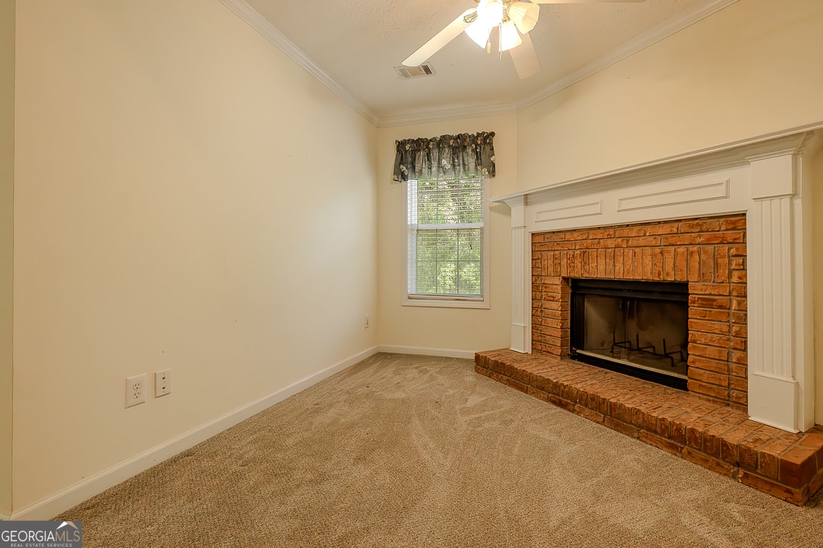 160 Vinnys Way Covington - 1