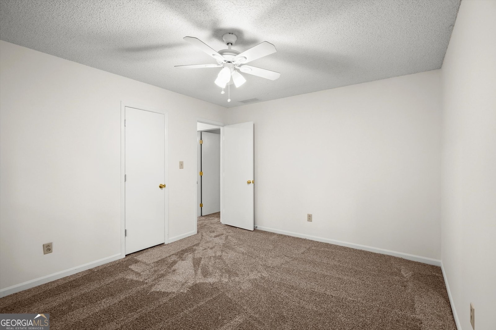11006 Clearwater Drive Hampton - 24