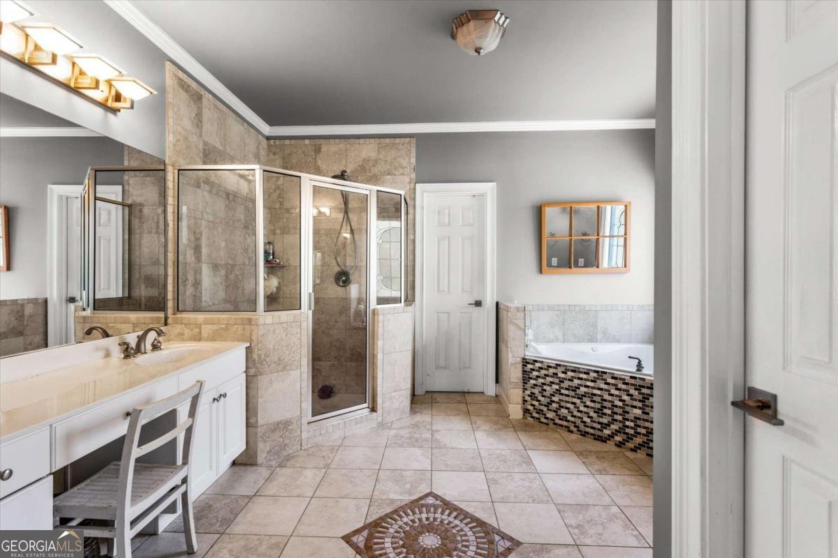 4251 Lantern Hill Drive Dacula - 23