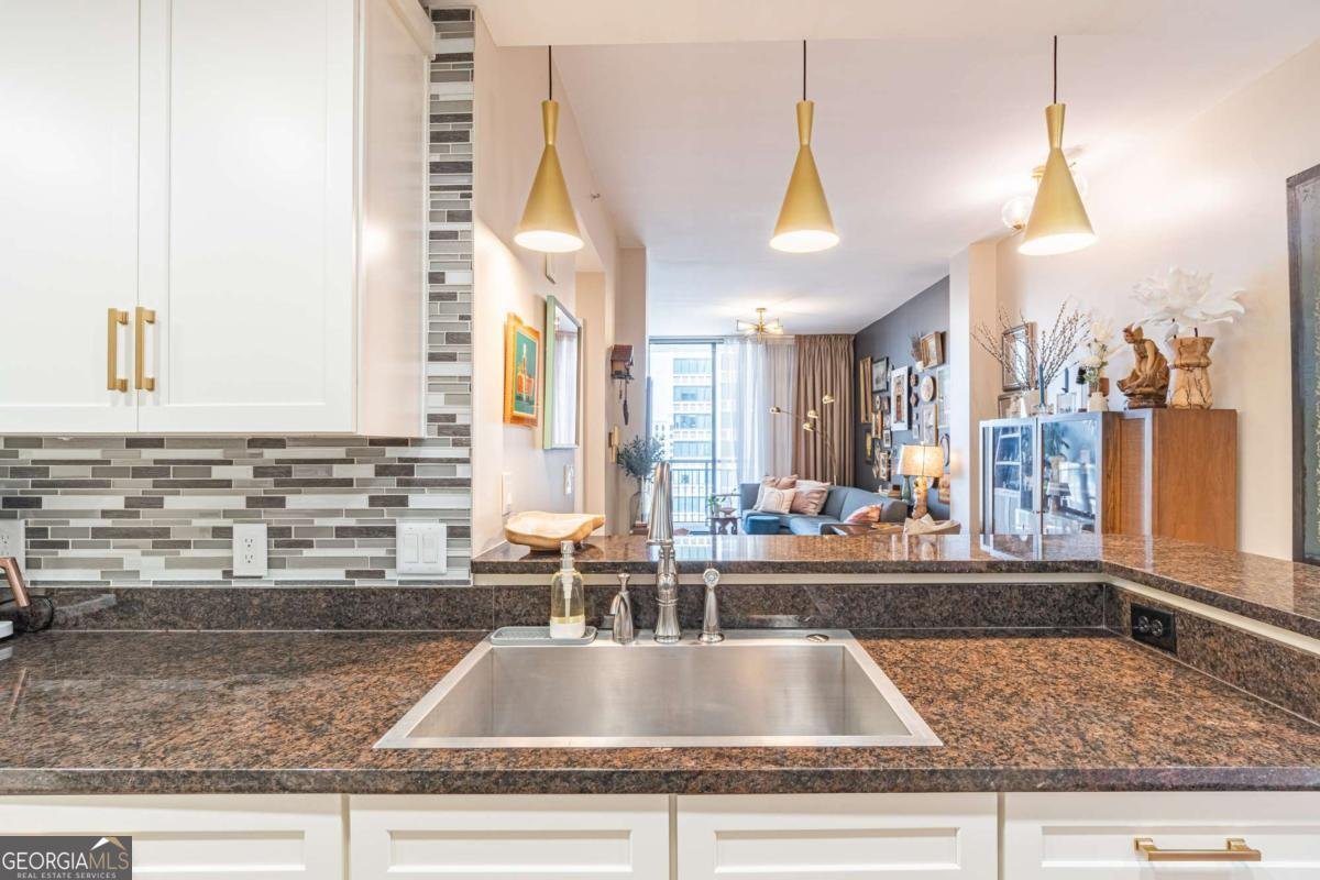 3040 Peachtree Road Atlanta - 16