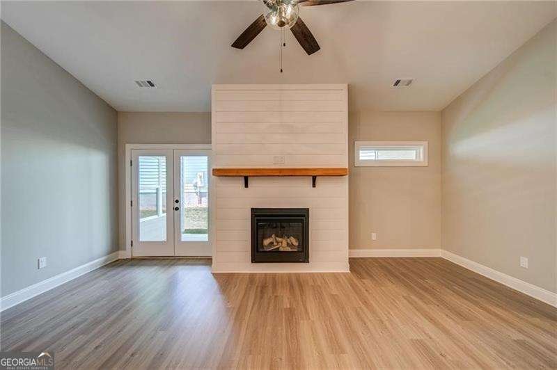 349 Creek Wood Park Drive Ball Ground - 3